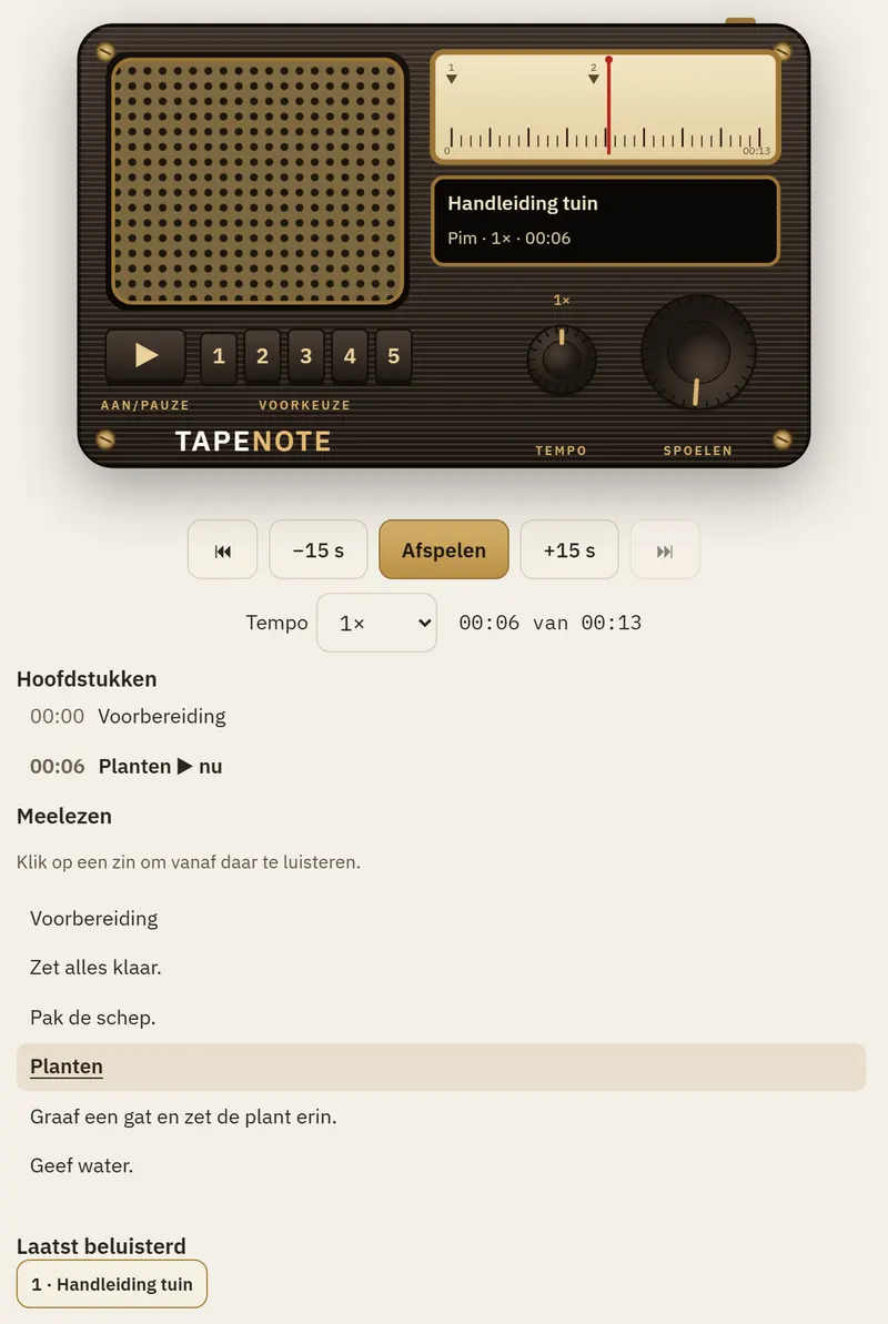 De radio tijdens het afspelen, met de knoppen, het tempo, de hoofdstukken en de tekst om mee te lezen.